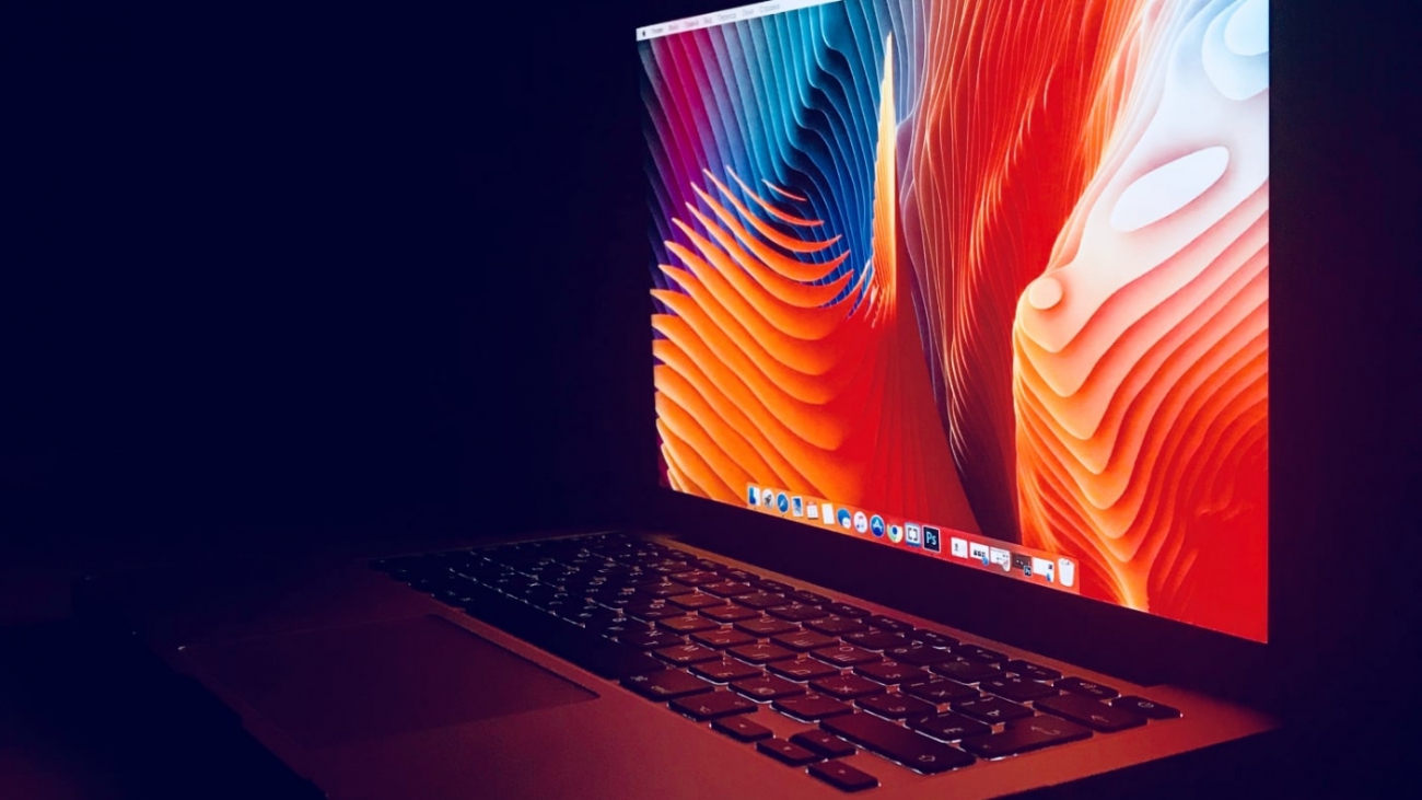 evgen-kuhto-1304030-unsplash-min